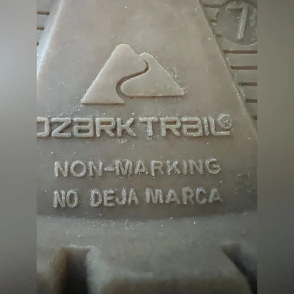 OZARK TRAIL MEN’S TROY BOOTS. SIZE 7
COLOR IS WHEAT-TAN  GREAT CONDITION - Picture 2 of 8